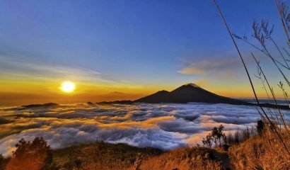 Mount Batur Sunrise Trekking, Hike & Breakfast on The Top