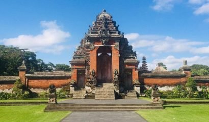 Bali Sacred Temple and Sunset Tour with Lunch